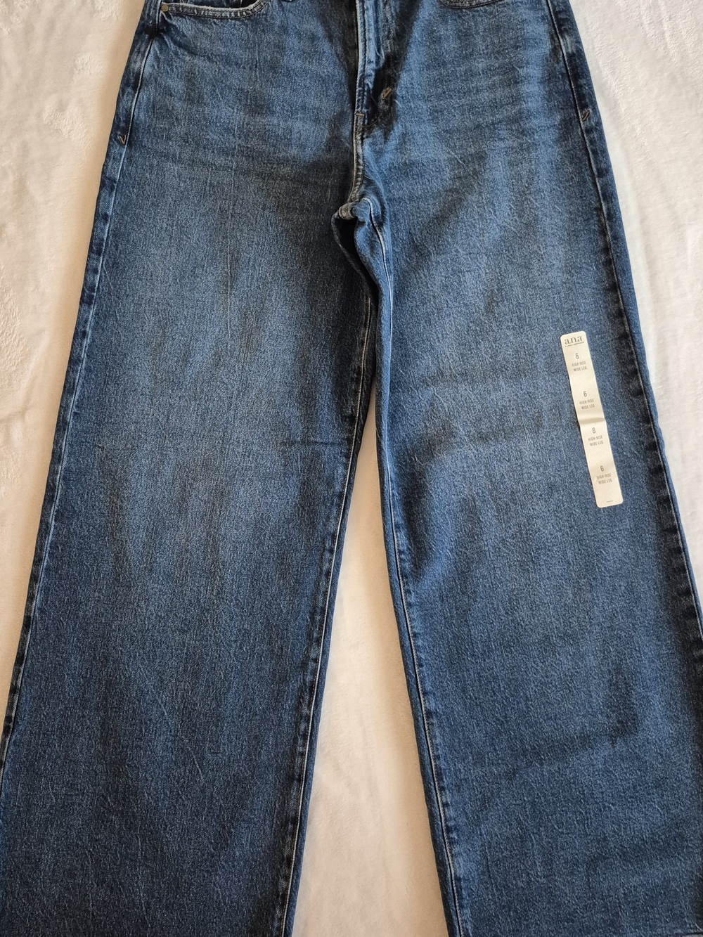 Classic High-Rise Wide-Leg Women’s Jeans